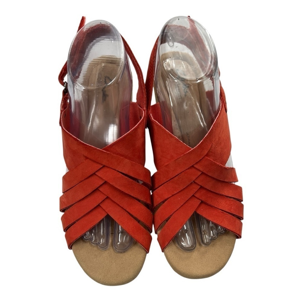 Clarks Giselle Glow Grenadine Nubuck Wedge Sandals (Women's) Preowned Size 9Wide